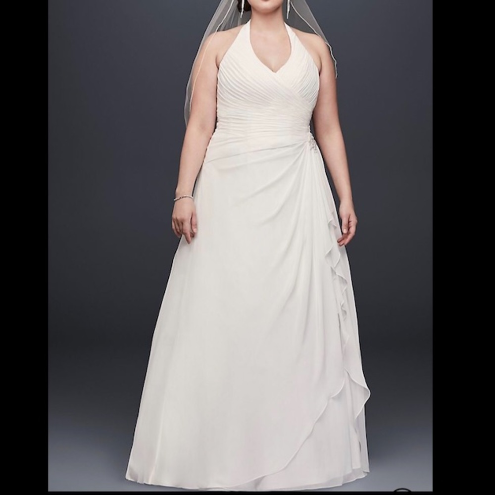 NEW Beautiful Halter Wedding Dress Plus Size 20